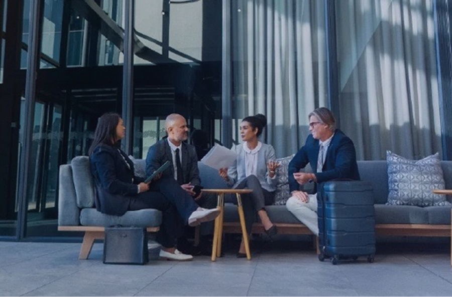 Allianz Trade teams up with Mastercard  to better support B2B travel payments