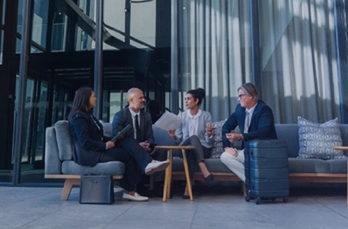 Allianz Trade teams up with Mastercard  to better support B2B travel payments